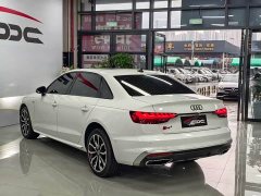 Audi A4L 2022 40 TFSI Luxury Dynamic - ფოტო 14