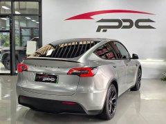 Tesla Model Y Rear-Wheel Drive - ფოტო 16