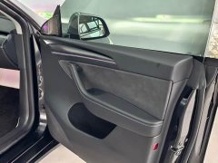 Tesla Model Y Rear-Wheel Drive - ფოტო 18