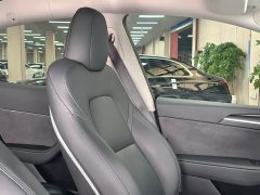 Tesla Model Y Rear-Wheel Drive - ფოტო 20
