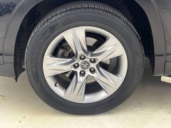 Toyota Highlander 2.0T AWD Luxury 7-Seater - ფოტო 10