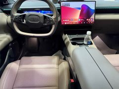 Lynk & Co Geely Lynk Z10 2024 95kWh 806km RWD Smart Drive Max - ფოტო 15