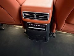 Li Auto L7 Pro - ფოტო 13