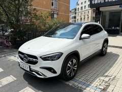 Mercedes-Benz GLA 200 - ფოტო 1