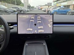 XPeng P7 Extended Range 1550 Max Flagship - ფოტო 9