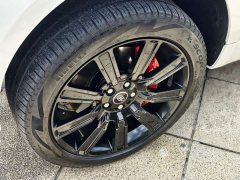 Land Rover Range Rover Sport 3.0 L6 Ebony Edition - ფოტო 17