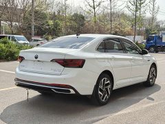 Volkswagen Sagitar 300TSI DSG Excellence Edition - ფოტო 4