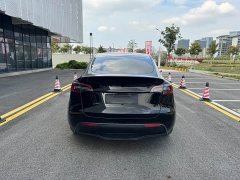 Tesla Model Y Standard Range RWD - ფოტო 5