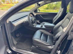 Tesla Model Y Standard Range RWD - ფოტო 7