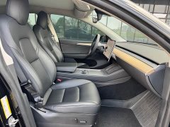 Tesla Model Y Standard Range RWD - ფოტო 9
