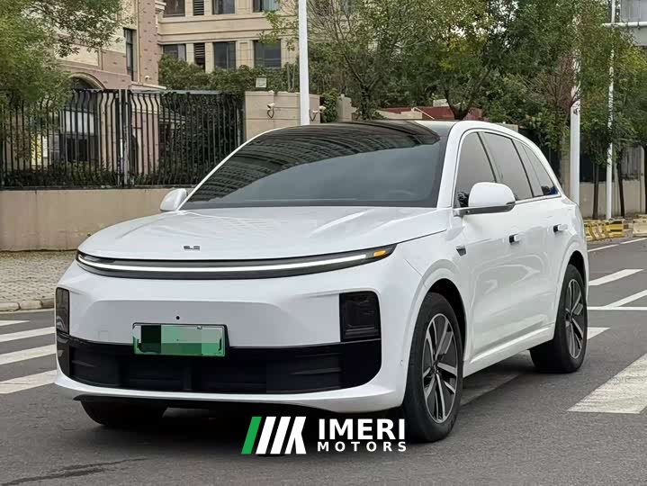Li Auto L6 Pro - ავტომობილი ჩინეთიდან