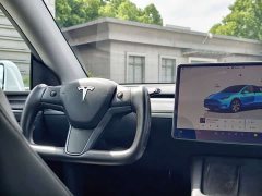 Tesla Model Y Rear-Wheel Drive - ფოტო 13