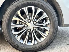 Buick GL8 Land Executive Cabin 652T Luxury - ფოტო 16
