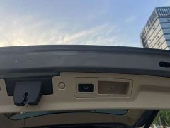 Buick GL8 Land Executive Cabin 652T Luxury - ფოტო 17