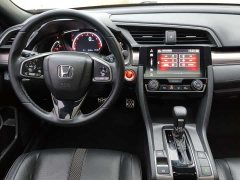 Honda Civic HATCHBACK 220TURBO CVT - ფოტო 13