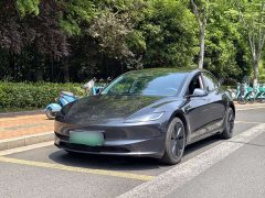 Tesla Model 3 Rear-Wheel Drive - ფოტო 1
