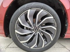 Volkswagen Golf 280TSI DSG 30th Anniversary Edition - ფოტო 15