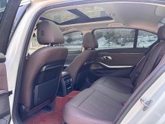 BMW 3 Series 320Li M Sport Package - ფოტო 15