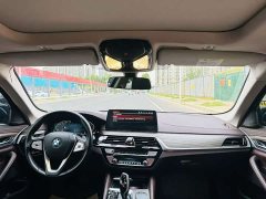 BMW 5 Series 530Li Luxury Edition Premium Package - ფოტო 5