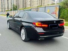 BMW 5 Series 530Li Luxury Edition Premium Package - ფოტო 9