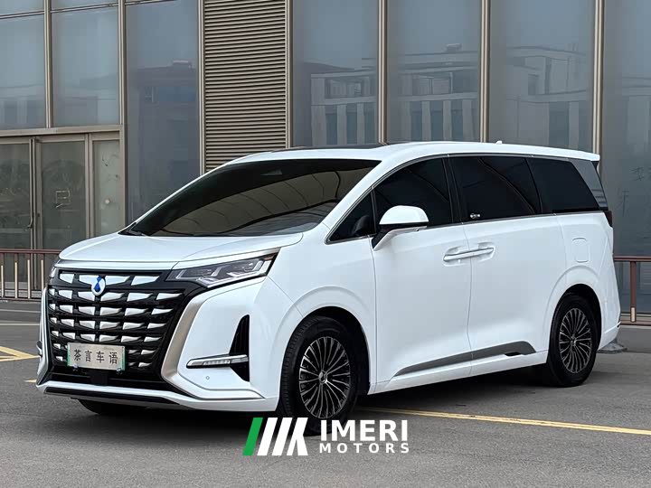 Denza D9 DM-i 945 Edition - ავტომობილი ჩინეთიდან