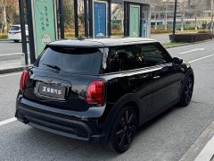 BMW MINI 1.5T COOPER Edition - ფოტო 3
