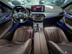 BMW 5 Series Facelift 530Li Premier M Sport Package - ფოტო 9
