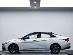 Hyundai Elantra 1.5L CVT Luxury - ფოტო 5