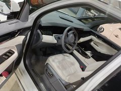 Zeekr Geely Zeekr 009 2024 Seven-Seat Aisle Version 108kWh - ფოტო 3