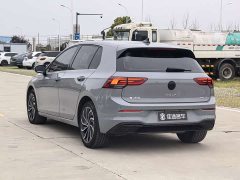 Volkswagen Golf 280TSI DSG Pro Launch Edition - ფოტო 11