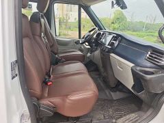 JMC 2.0T 6MT Diesel Short-wheelbase Mid-roof Commercial Multi-purpose Passenger Vehicle 5/6-seater - ფოტო 4