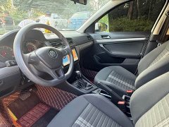 Volkswagen Lavida 1.5L Automatic Comfort - ფოტო 4