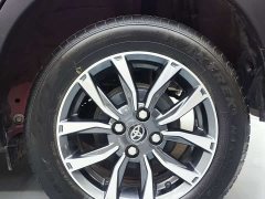Toyota Yaris L Zhixuan X 1.5L CVT Luxury Plus - ფოტო 13