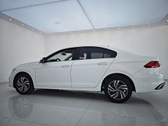 Volkswagen Bora 200TSI DSG Comfort Edition - ფოტო 11
