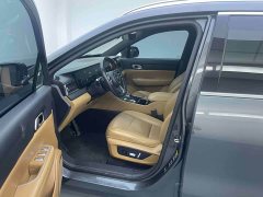 Li Auto ONE Extended Range 6-Seater - ფოტო 4