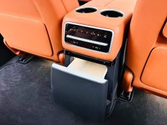 Li Auto L9 2022 Max - ფოტო 17