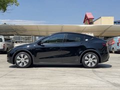 Tesla Model Y 2022 Rear-Wheel Drive - ფოტო 4