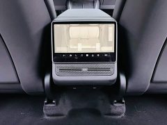 Tesla Model Y Rear-Wheel Drive - ფოტო 15