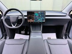 Tesla Model Y Rear-Wheel Drive - ფოტო 9