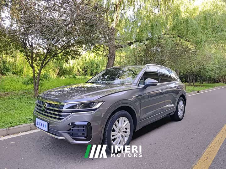 Volkswagen Touareg 2022 2.0TSI Ruishang Edition - ავტომობილი ჩინეთიდან