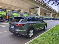 Volkswagen Touareg 2022 2.0TSI Ruishang Edition - ფოტო 6
