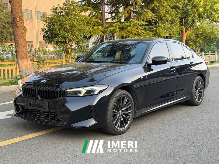 BMW 3 Series 330i M Sport Night Edition Package - ავტომობილი ჩინეთიდან