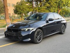 BMW 3 Series 330i M Sport Night Edition Package - ფოტო 1