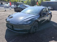 Tesla Model 3 Rear-Wheel Drive - ფოტო 1