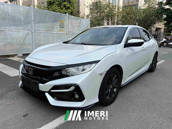 Honda Civic Hatchback 220 Turbo CVT Sharp Control