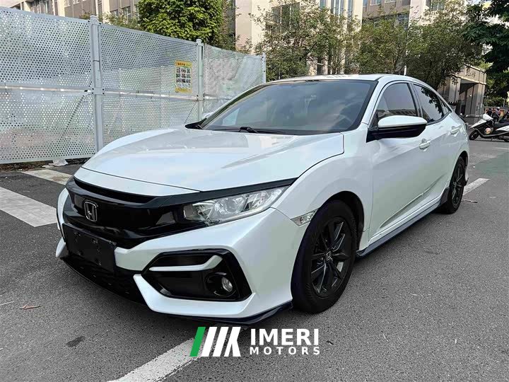 Honda Civic Hatchback 220 Turbo CVT Sharp Control