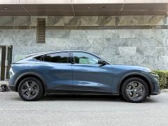 Ford Mustang Mach-E 2021 Standard Range RWD - ფოტო 9