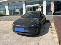 Tesla Model Y Rear-Wheel Drive - ფოტო 1