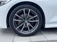 BMW 3 Series Facelift 325Li M Sport Package - ფოტო 11
