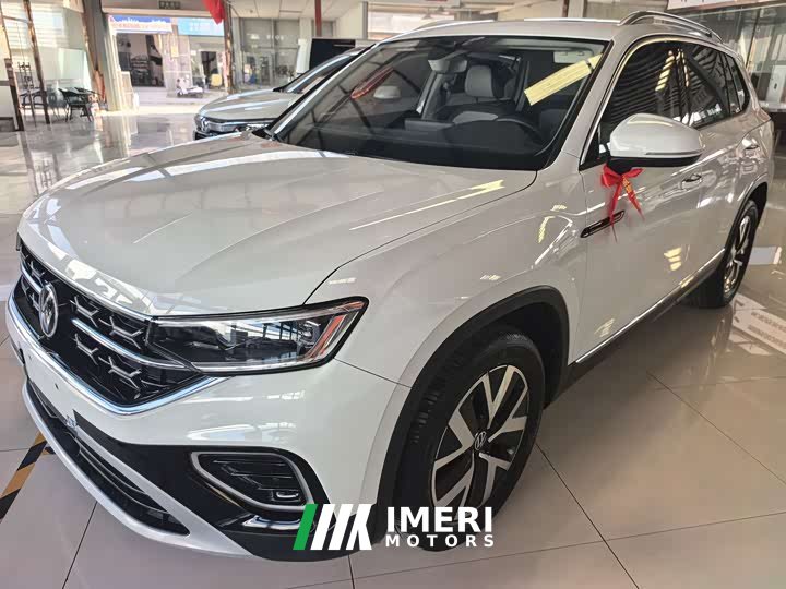 Volkswagen Taos 330TSI FWD Luxury Plus Advanced Edition